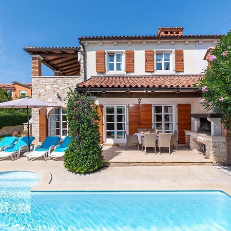 Villa Mia Lea Tar-Vabriga Buitenkant foto